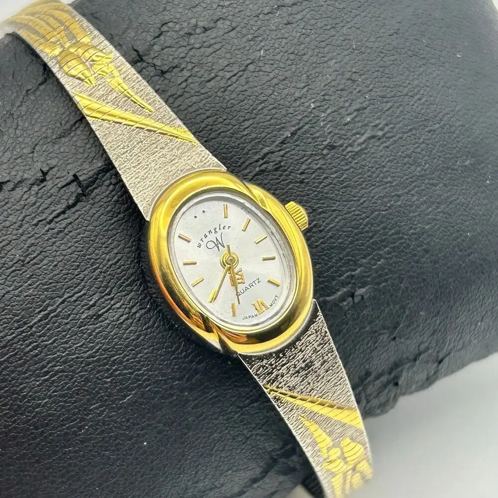 Wrangler V377 Two Tone Floral Engravings Women’s Quartz Watch New Battery